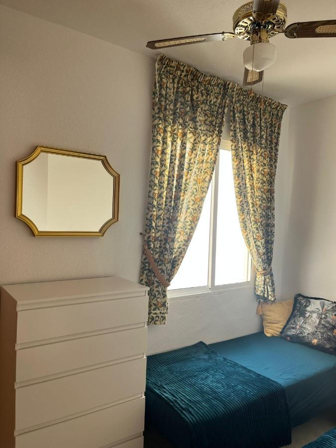 Apatrament Torrevieja Apartment Luaran gambar
